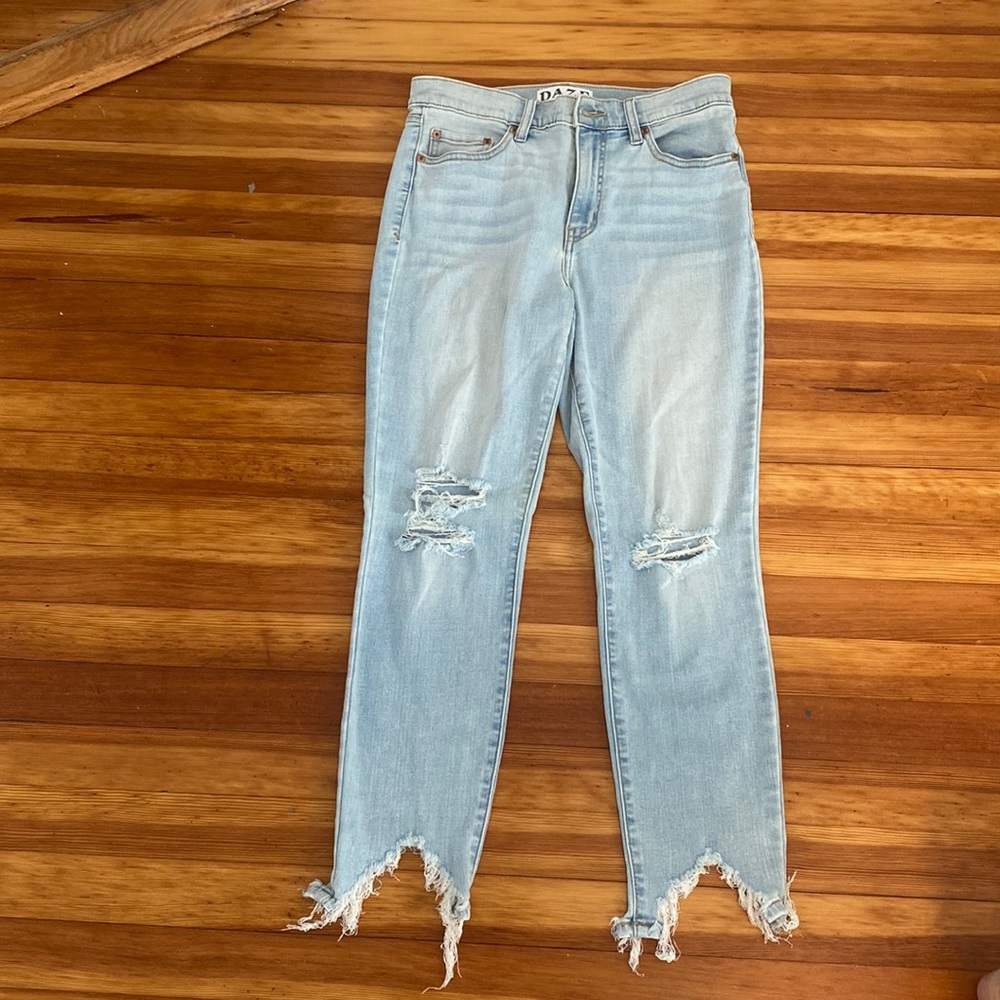 Daze (Nordstrom) Skinny light wash Jeans- size (waist) 29.